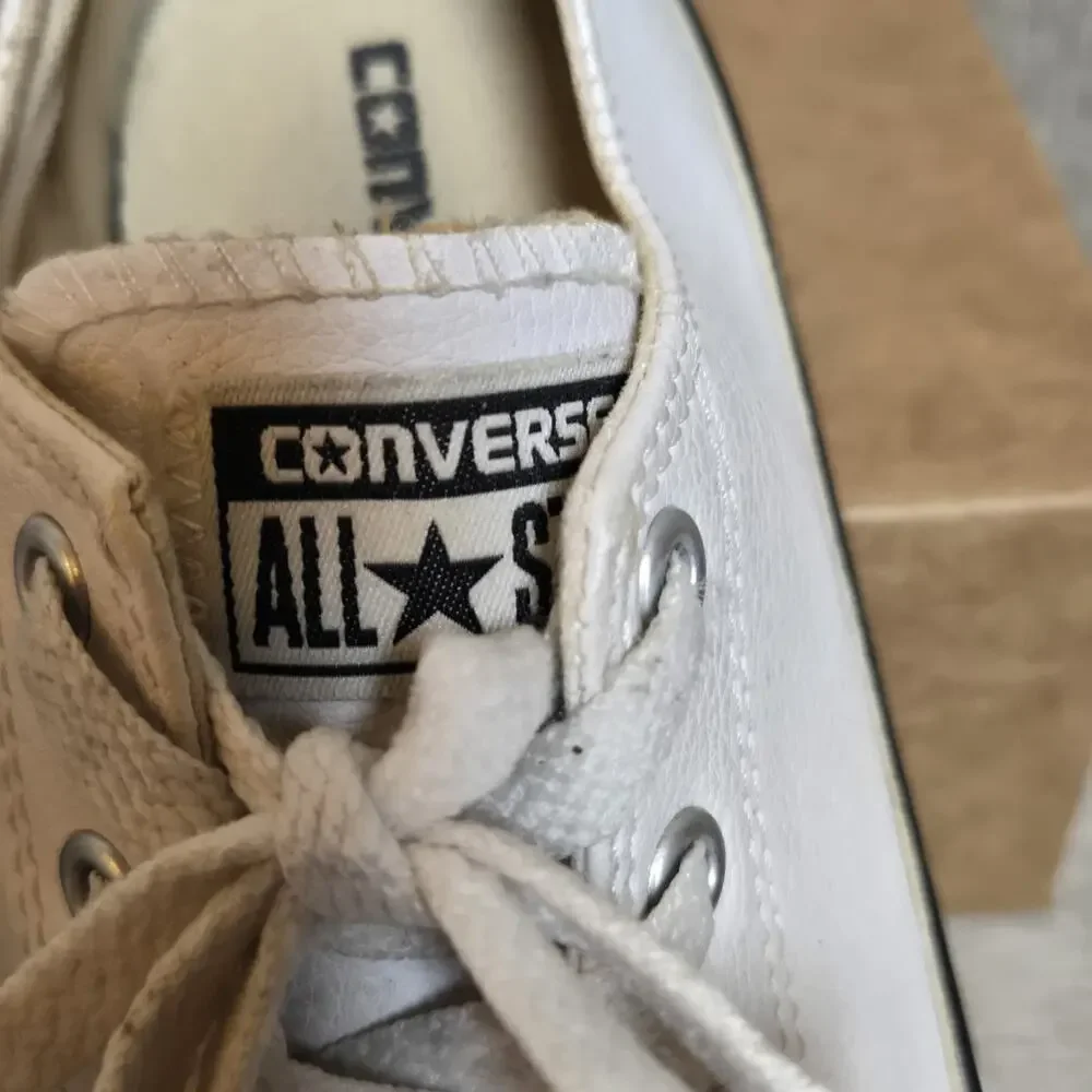 Converse Chuck Taylor All Star Low Top White Faux Leather Sneakers Youth 3